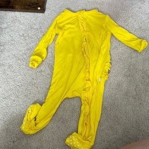 Posh Peanut Ruffle Butt Sleeper 3-6M